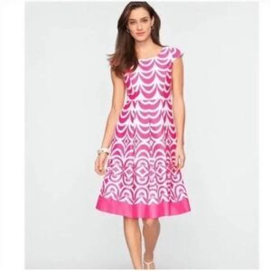 Talbots Cap Sleeve Pleated Dress Pink White Scalloped Pattern 10 Petite